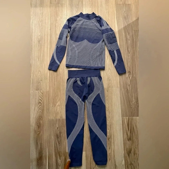 Navy Blue Active Workout Set - Picture 1 of 4